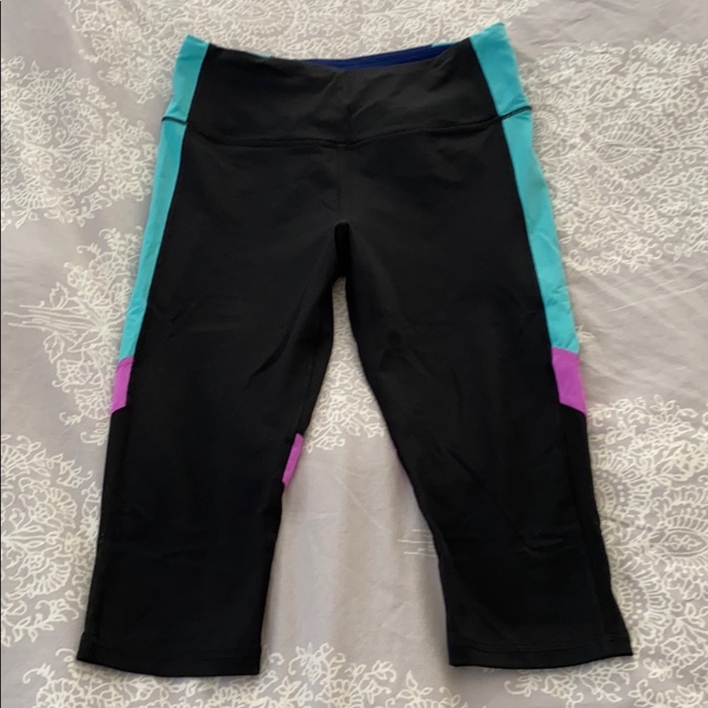 Victoria’s Secret Knockout Crop